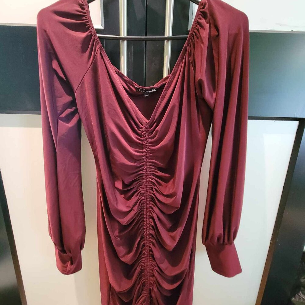 maroon long sleeve dress